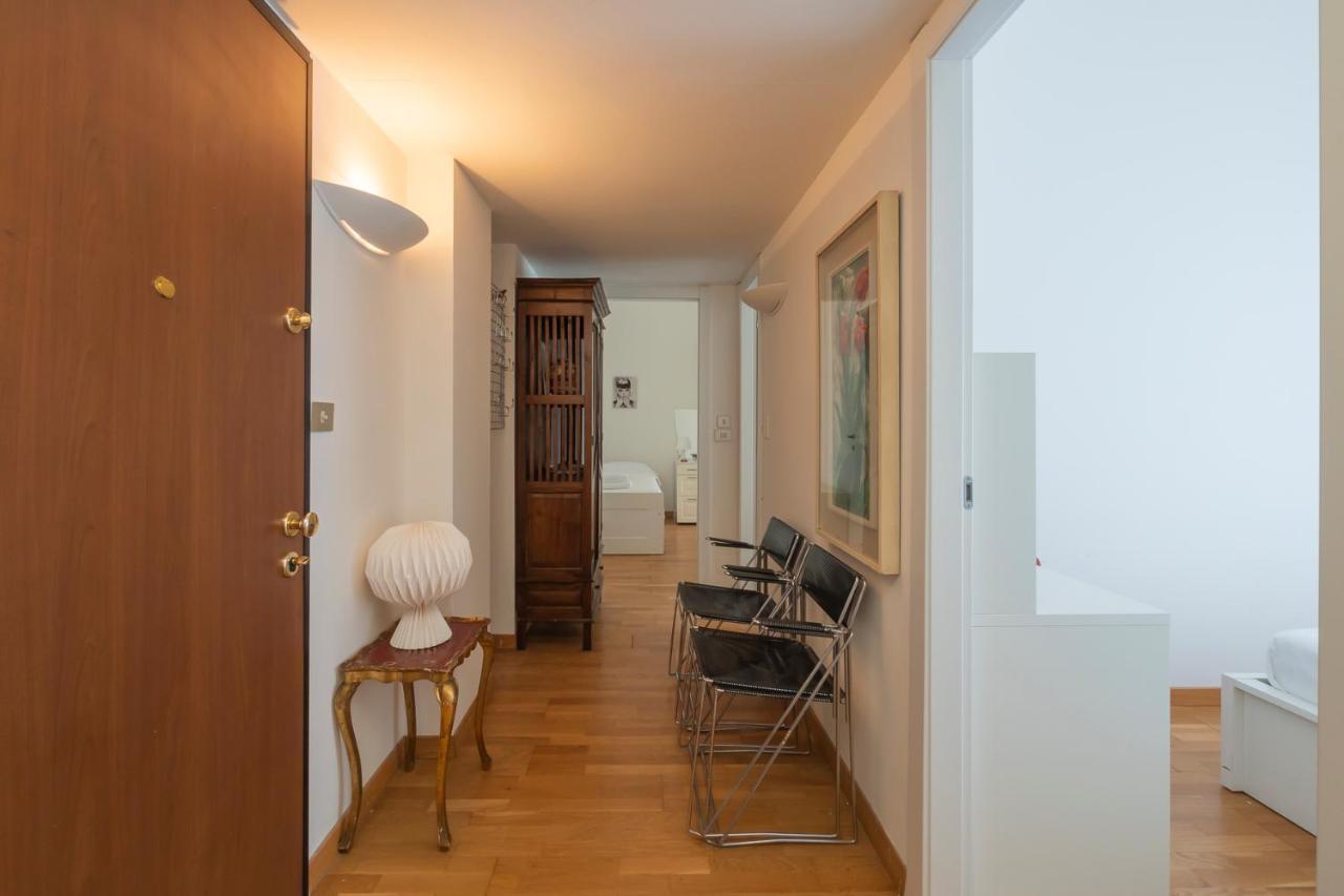 Luxury Flat Between Navigli And Duomo - Sambuco Милано Екстериор снимка